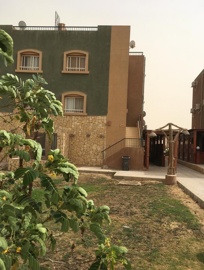 Chalet Marina Wadi Degla Families Only Pool View 2Nd Floor 6 Adults Ain Soukhna Exteriér fotografie
