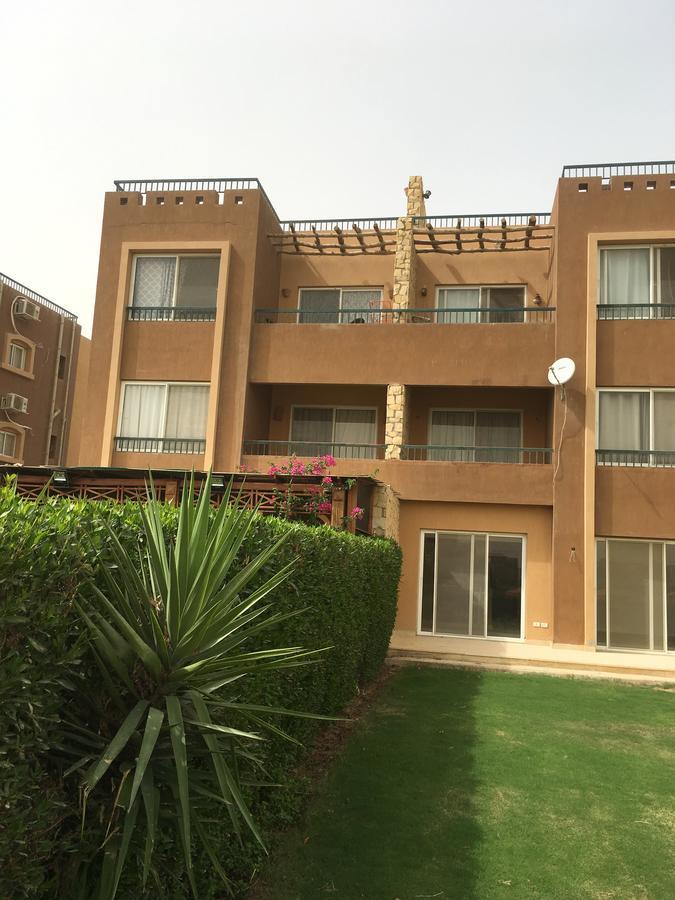 Chalet Marina Wadi Degla Families Only Pool View 2Nd Floor 6 Adults Ain Soukhna Exteriér fotografie