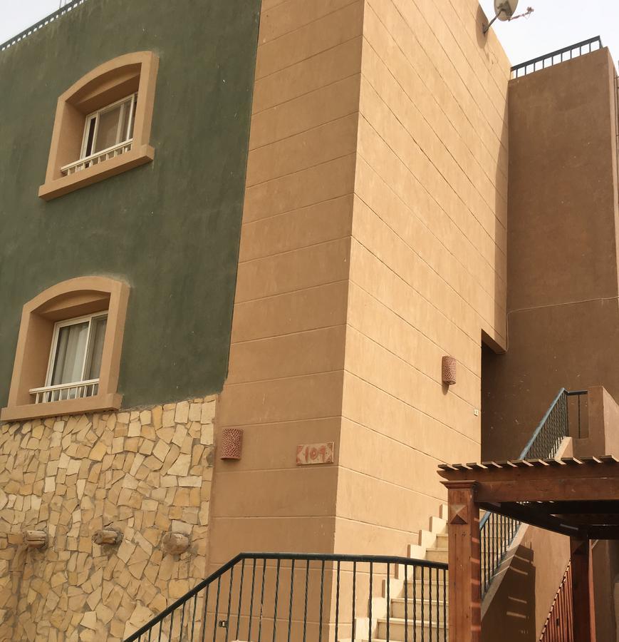 Chalet Marina Wadi Degla Families Only Pool View 2Nd Floor 6 Adults Ain Soukhna Exteriér fotografie